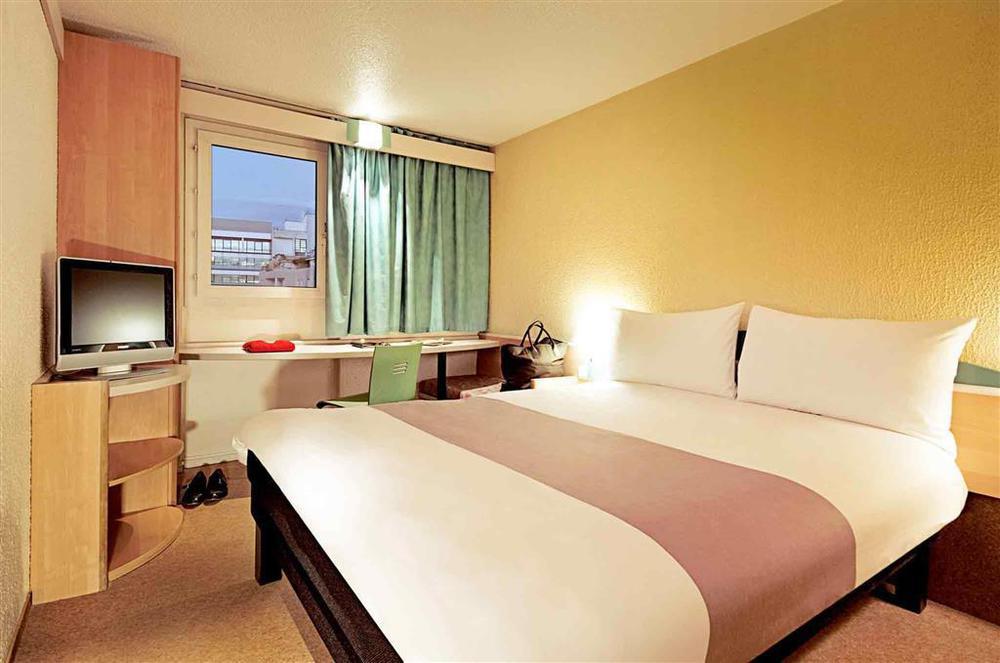 Hotel Ace Travel - A9 Montpellier Sud 3*